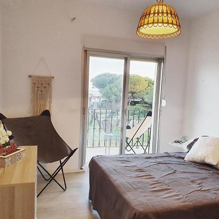 איסלה קנלה Oh! Cinnamon Beach Guest House מראה חיצוני תמונה