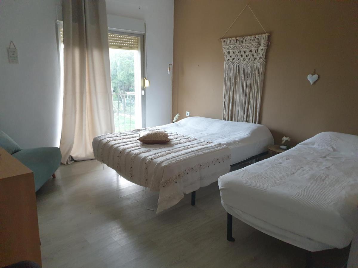 איסלה קנלה Oh! Cinnamon Beach Guest House מראה חיצוני תמונה