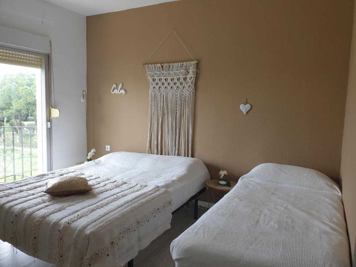 איסלה קנלה Oh! Cinnamon Beach Guest House מראה חיצוני תמונה
