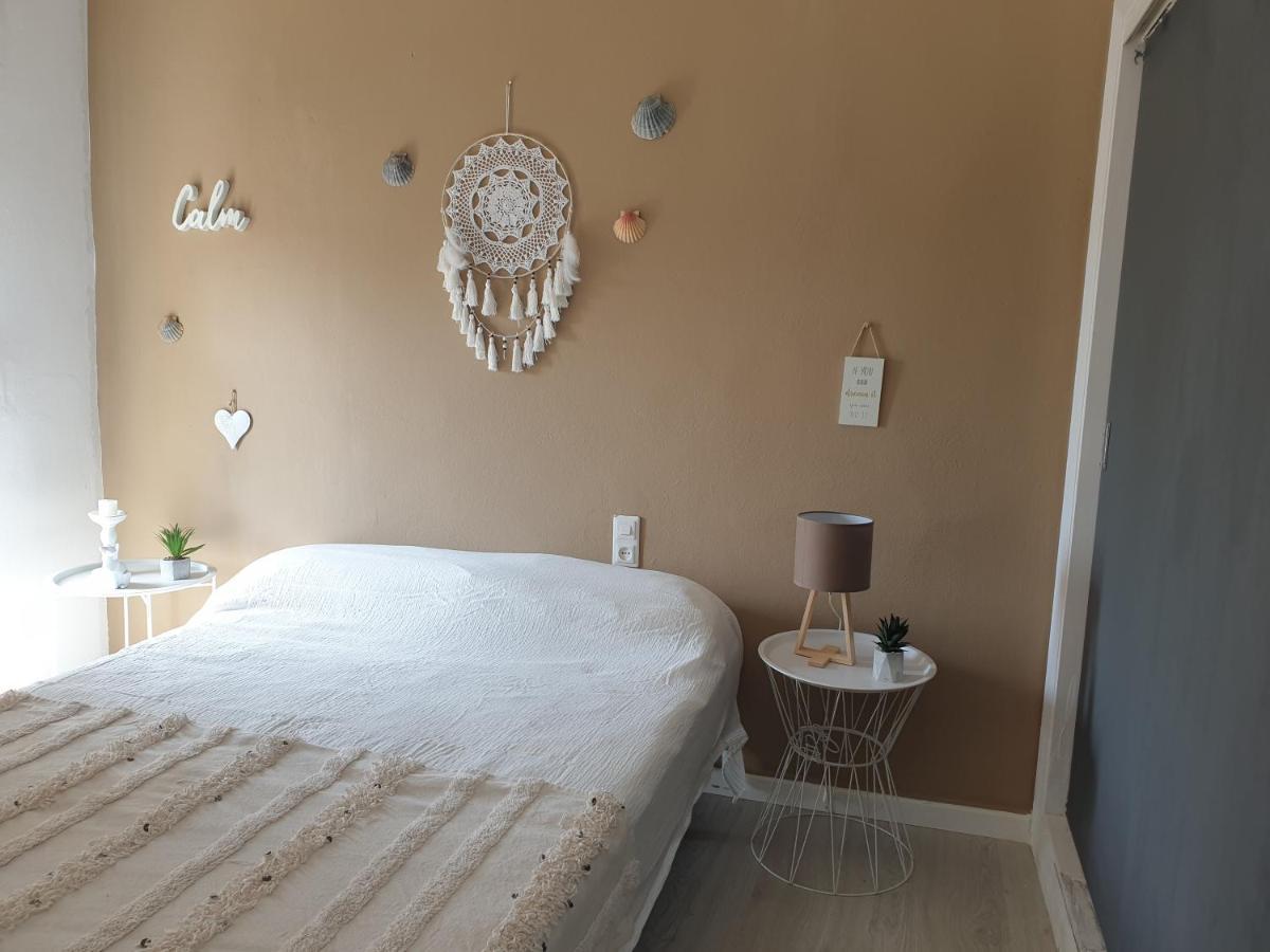 איסלה קנלה Oh! Cinnamon Beach Guest House מראה חיצוני תמונה