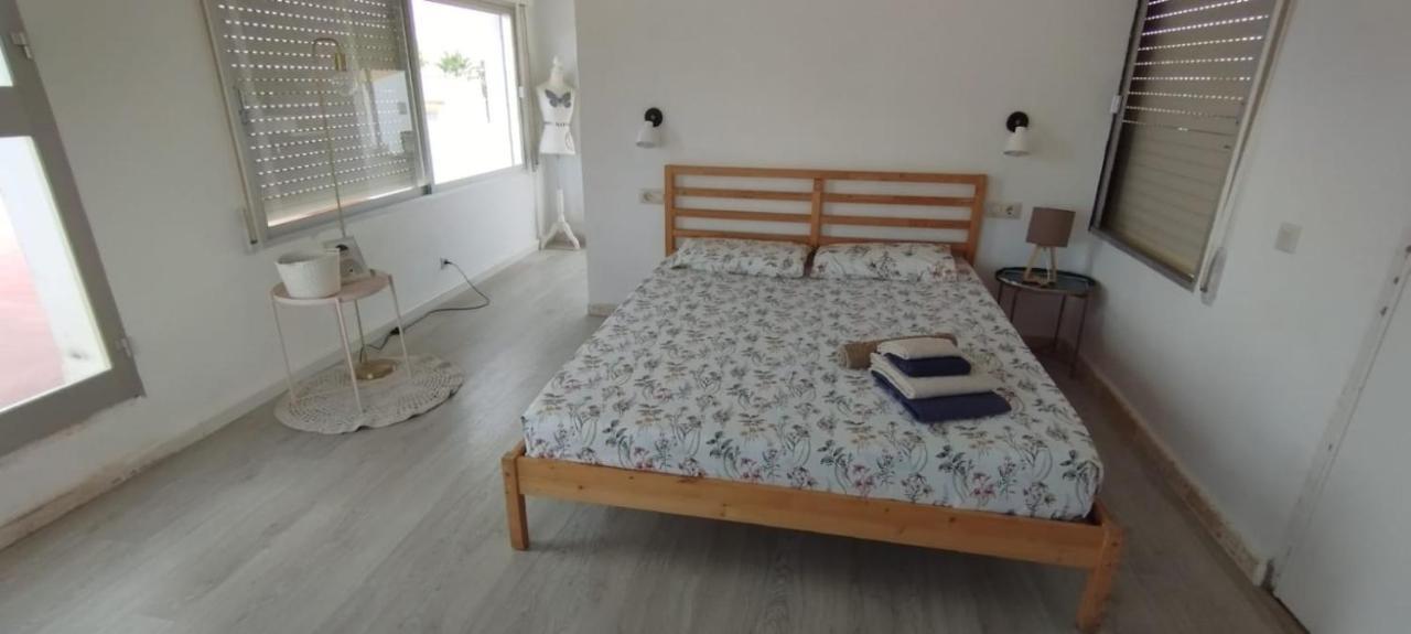 איסלה קנלה Oh! Cinnamon Beach Guest House מראה חיצוני תמונה